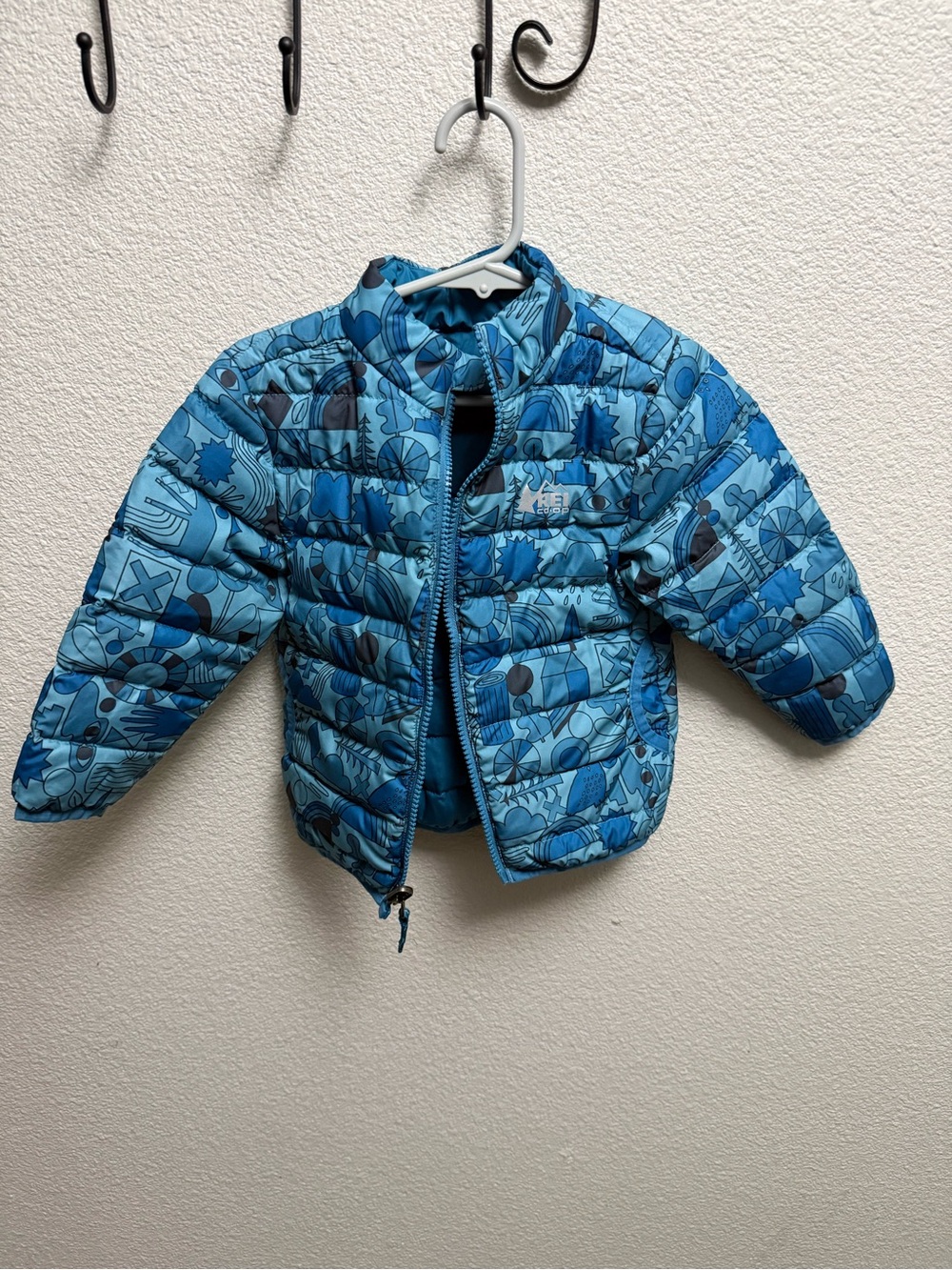 REI Kids' Blue Patterned Reversible Puffer Jacket